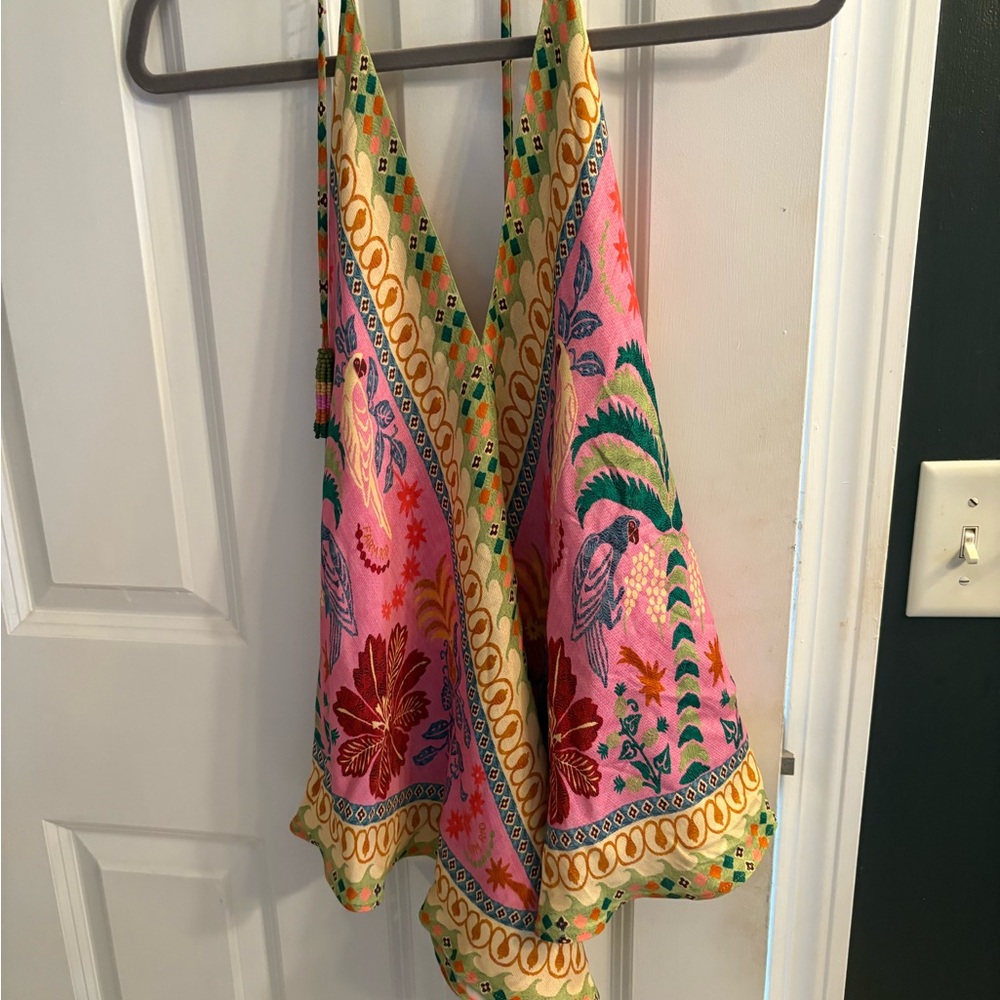 FARM Rio NWT size large scarf top. Beautiful colors for vacations!